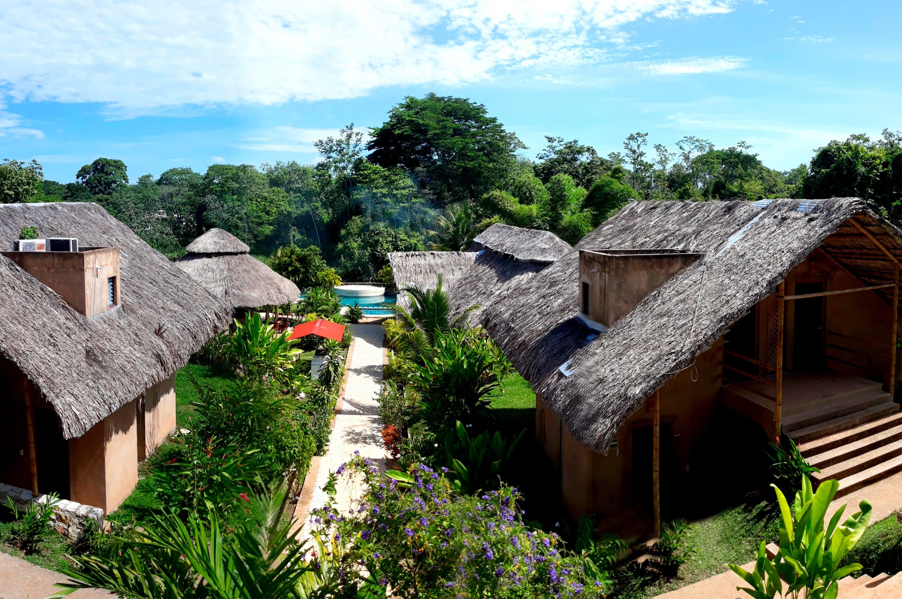 Axkan Palenque, Shows En Vivo & Gastronomia Mar Y Tierra & Travel Agency Exterior photo