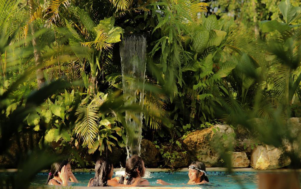 Axkan Palenque, Shows En Vivo & Gastronomia Mar Y Tierra & Travel Agency Exterior photo